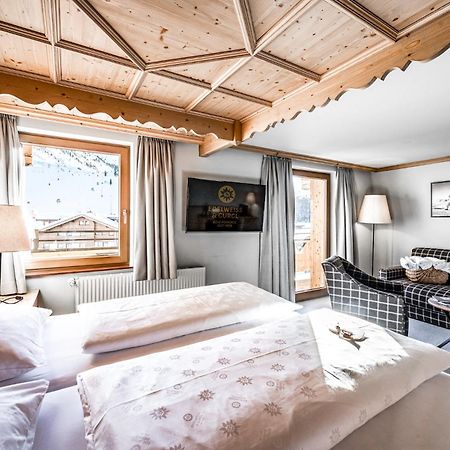 Hotel Edelweiss & Gurgl オーバーグールグル 部屋 写真