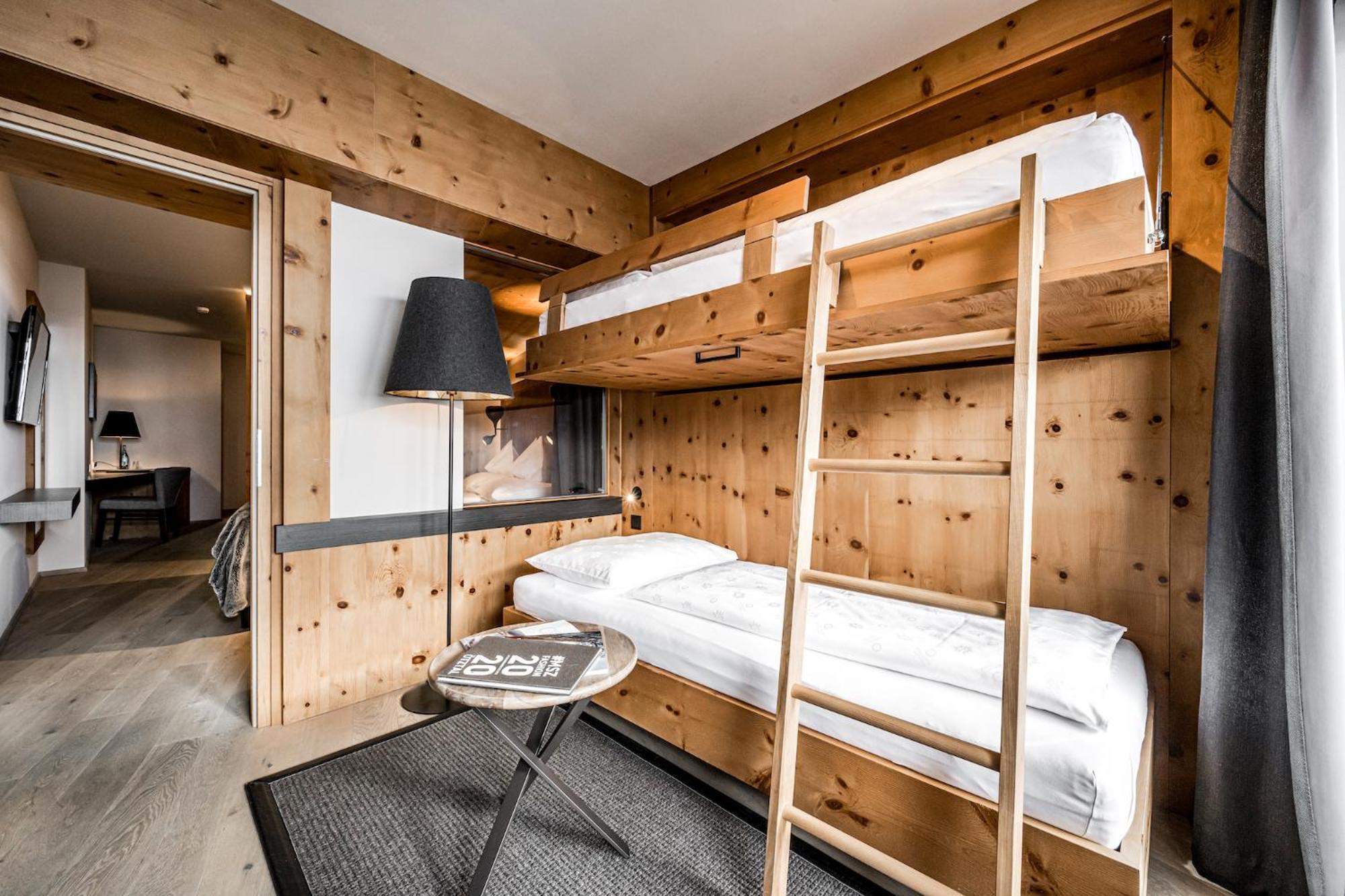 Hotel Edelweiss & Gurgl オーバーグールグル 部屋 写真