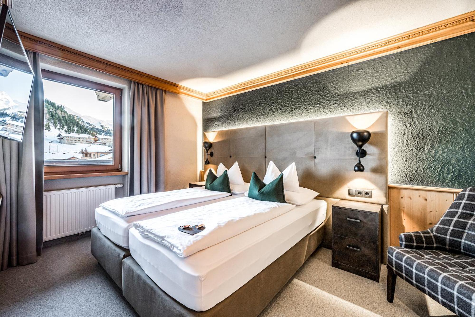 Hotel Edelweiss & Gurgl オーバーグールグル 部屋 写真