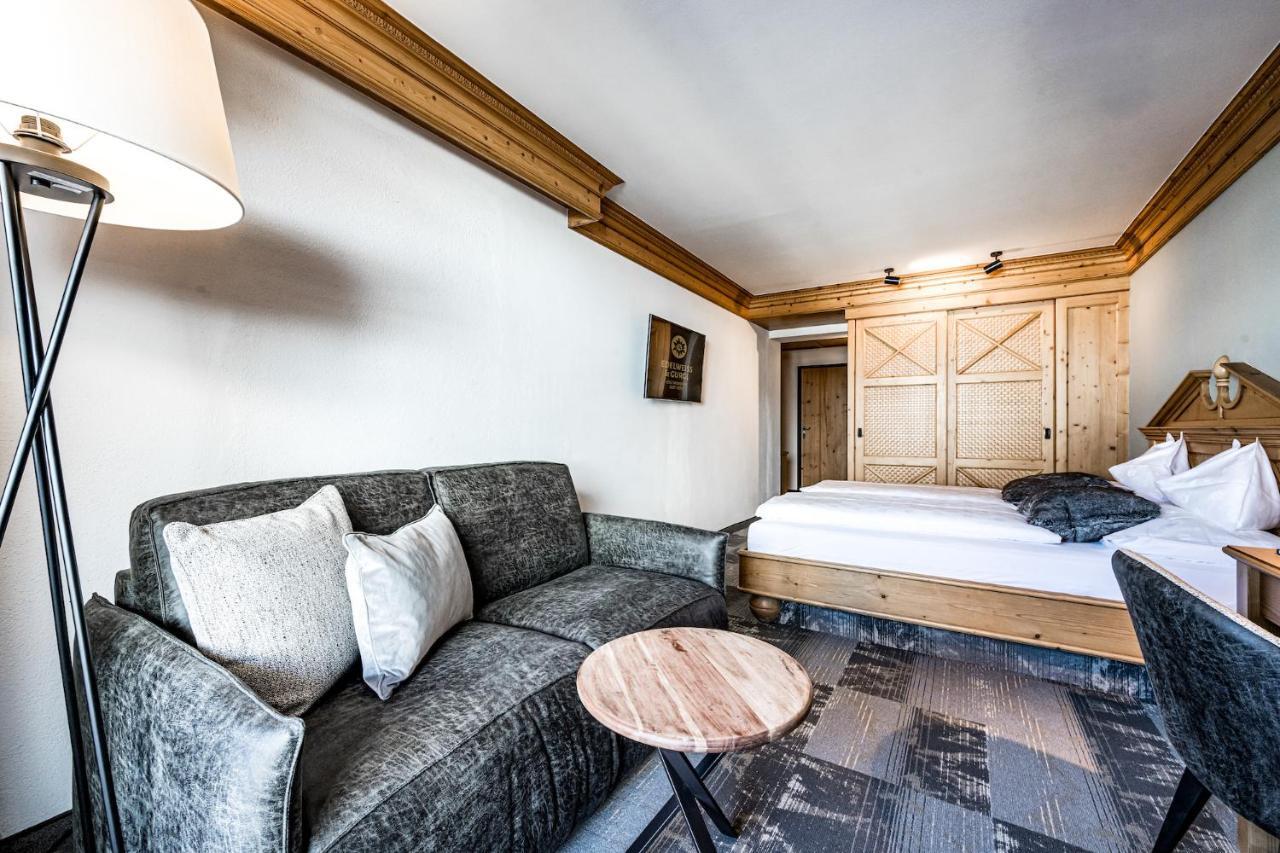 Hotel Edelweiss & Gurgl オーバーグールグル 部屋 写真