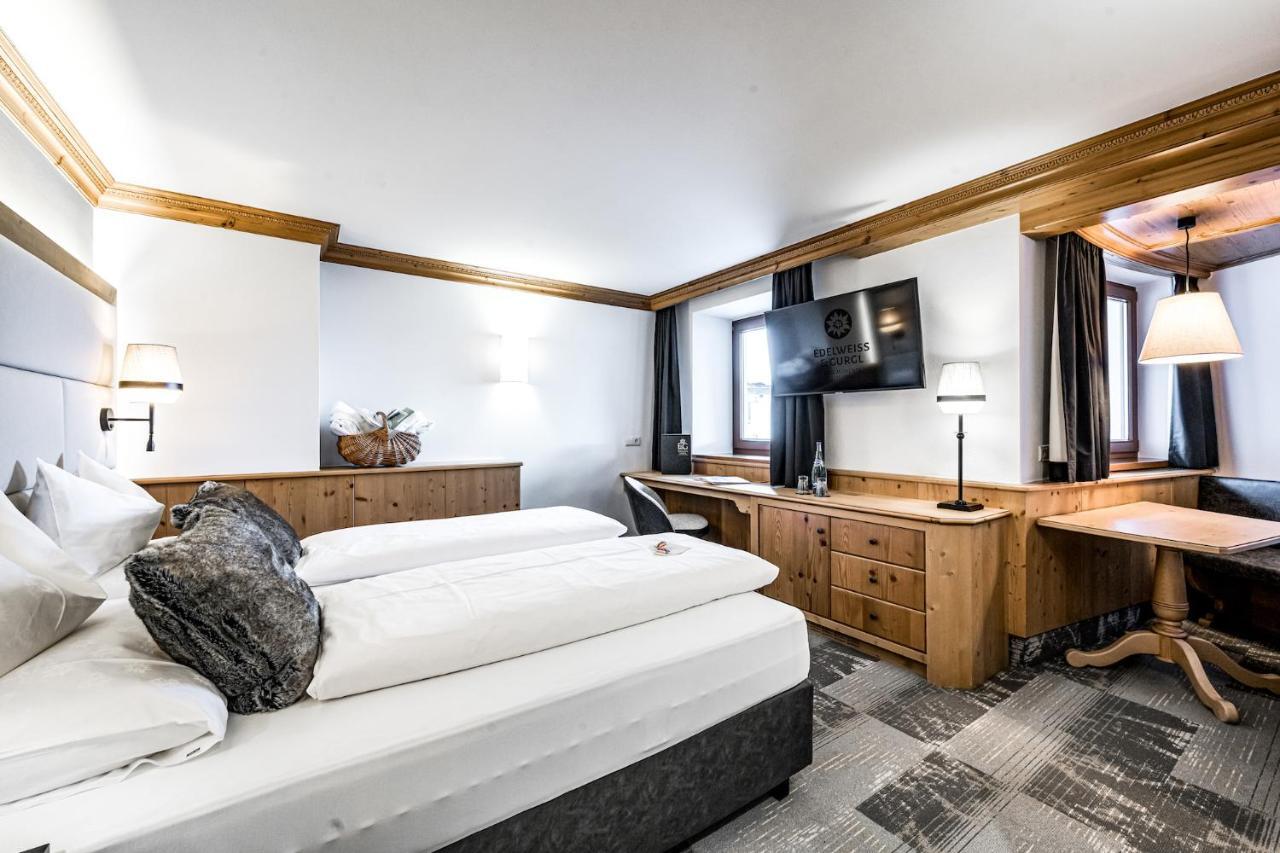 Hotel Edelweiss & Gurgl オーバーグールグル 部屋 写真
